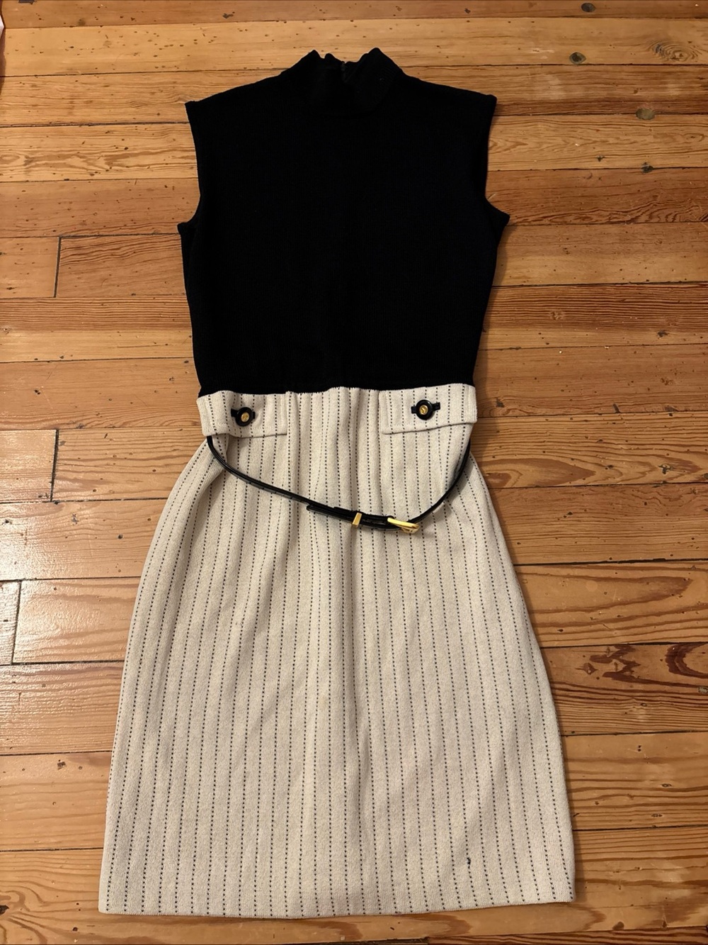 St John Collection Womens Dress Size 2 Marie Gray Ivory Black Knit Vintage USA